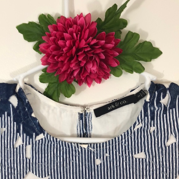 Ark & Company two piece skirt and top - Picture 2 of 6